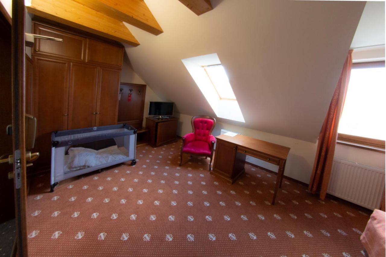 Hotel Hradna Brana 4*