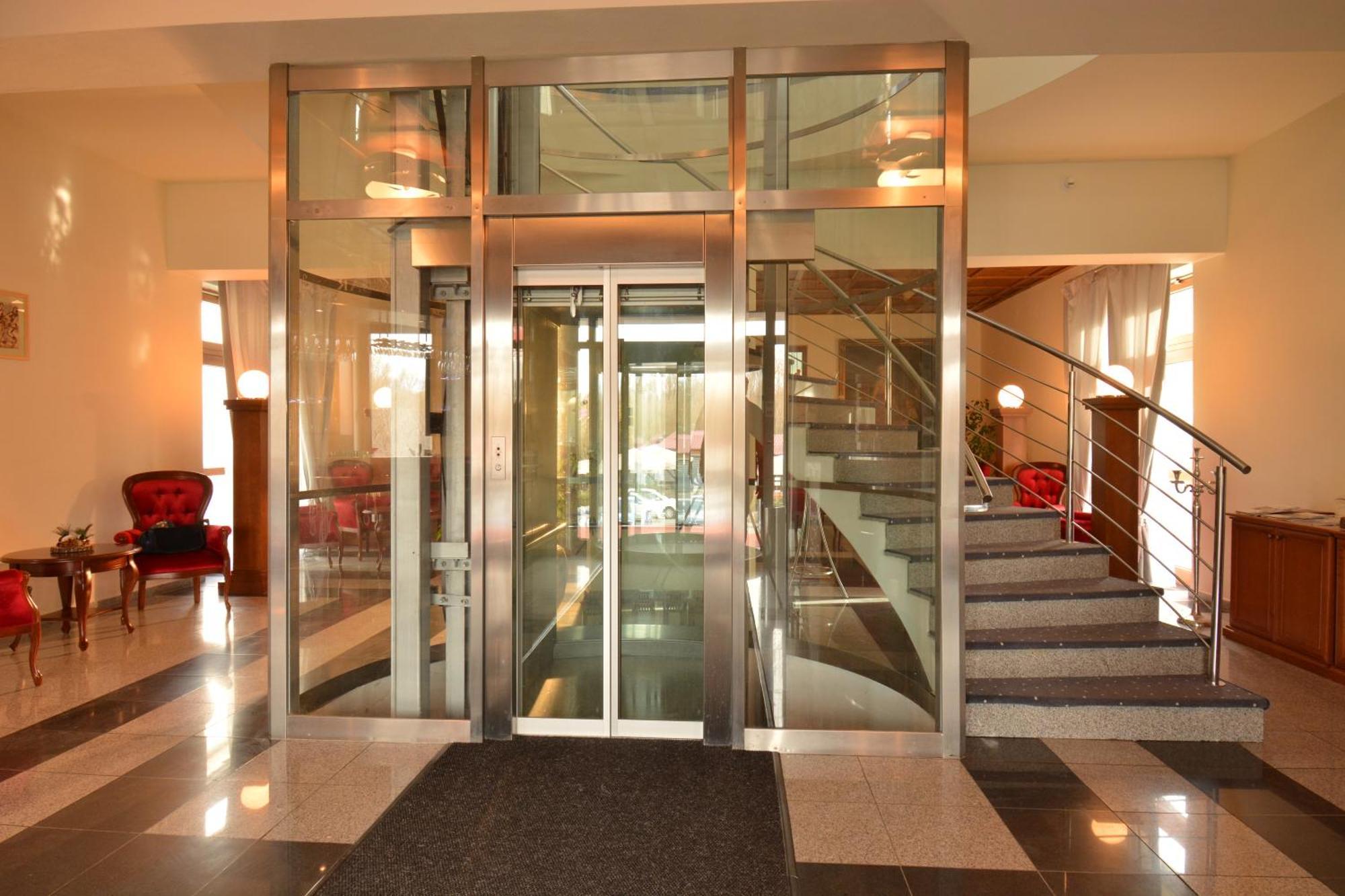 Hradna Brana Hotel 4*